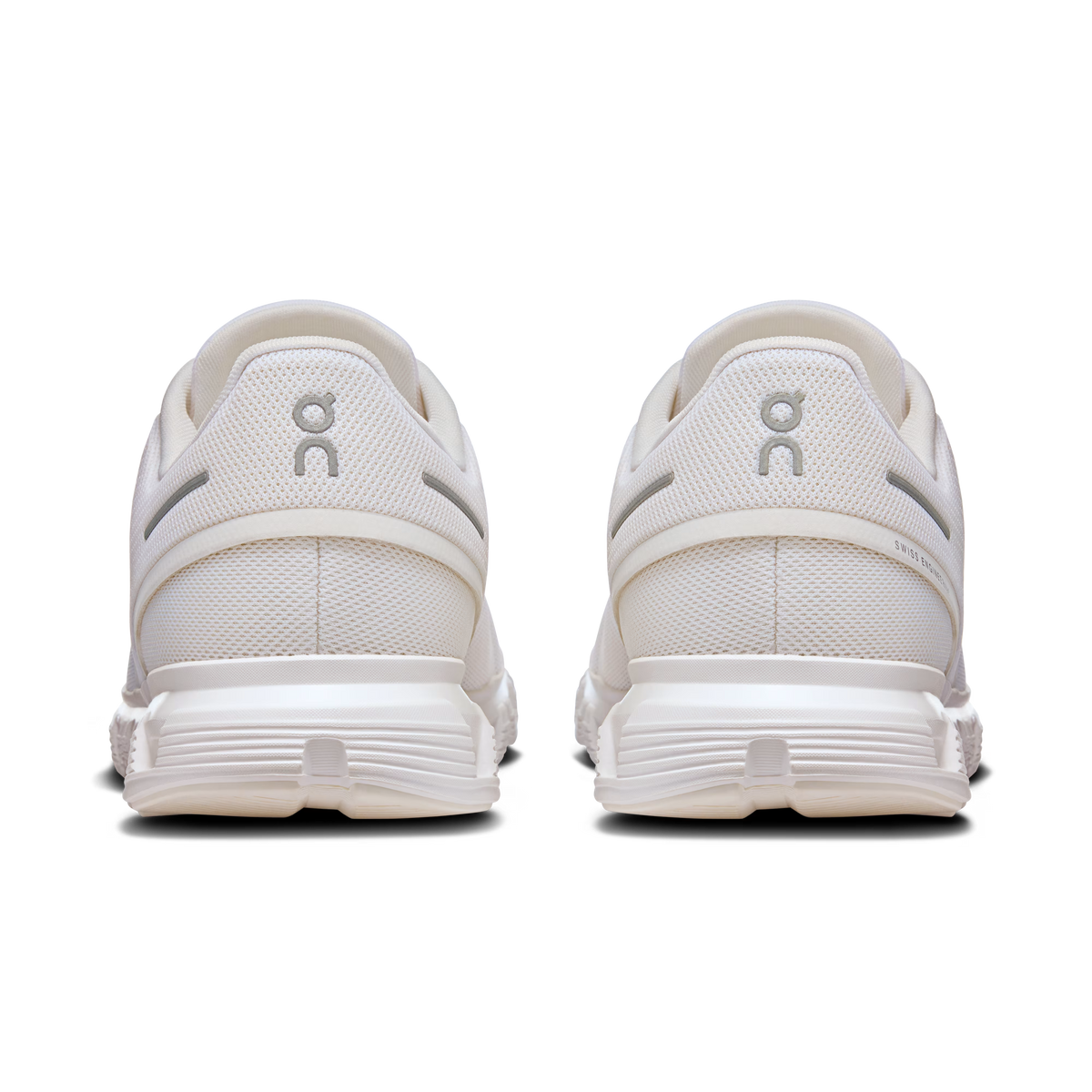 On Running Cloud 6 White | White