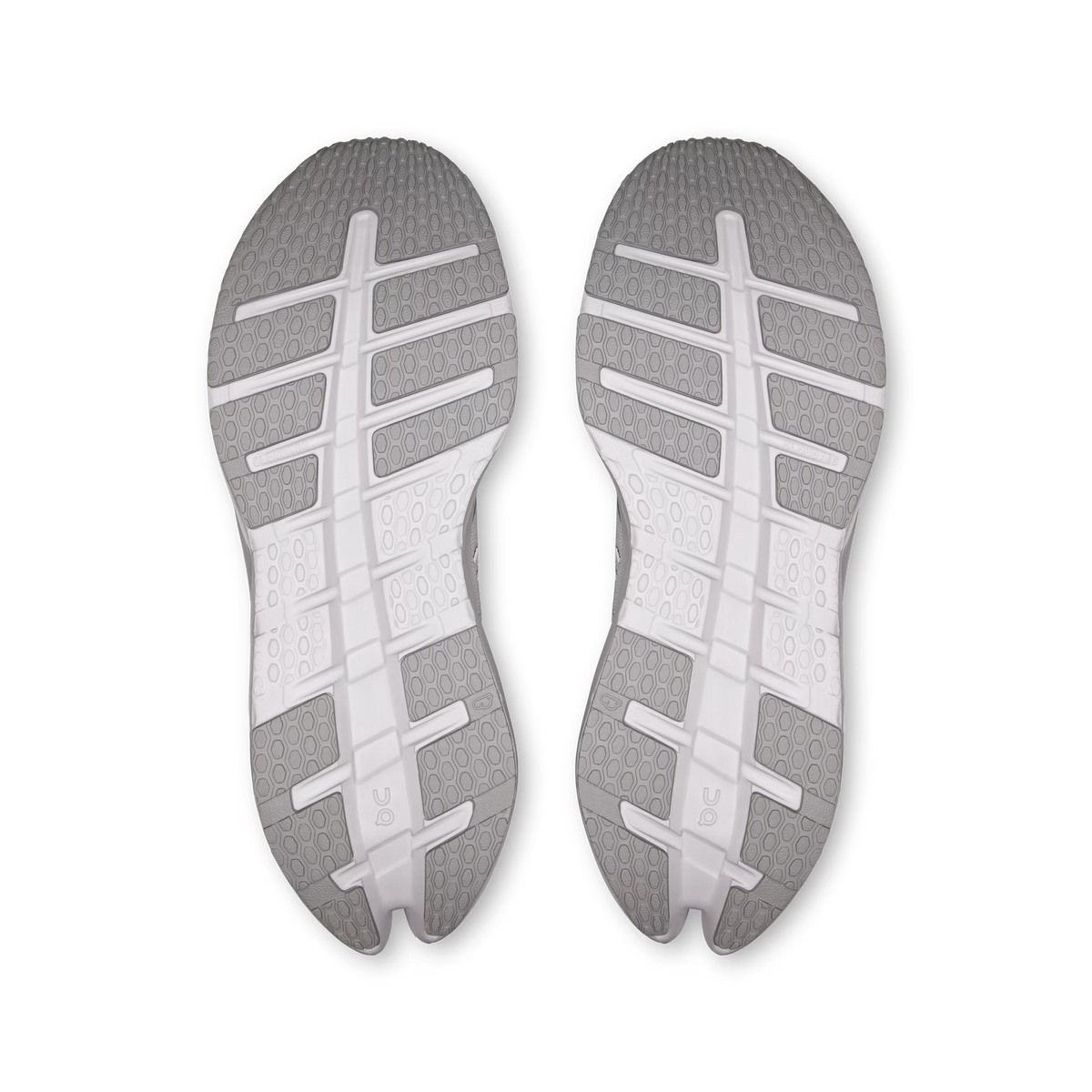 On Running Cloudrunner 3 Glacier | Alloy