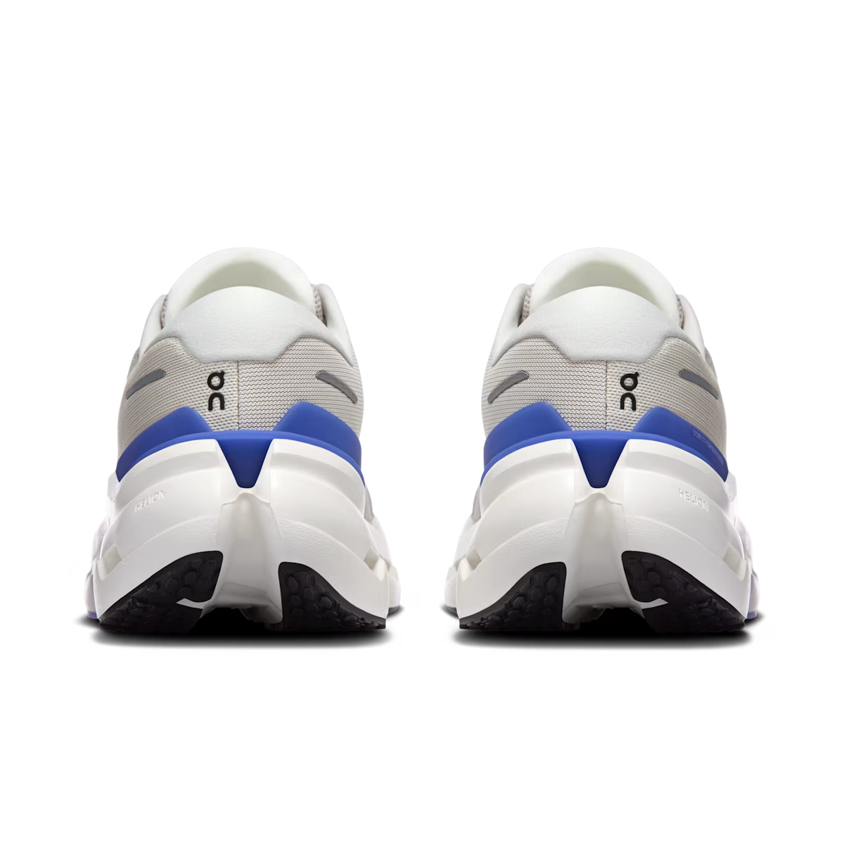 On Running Cloudrunner 3 Pearl | Sailor