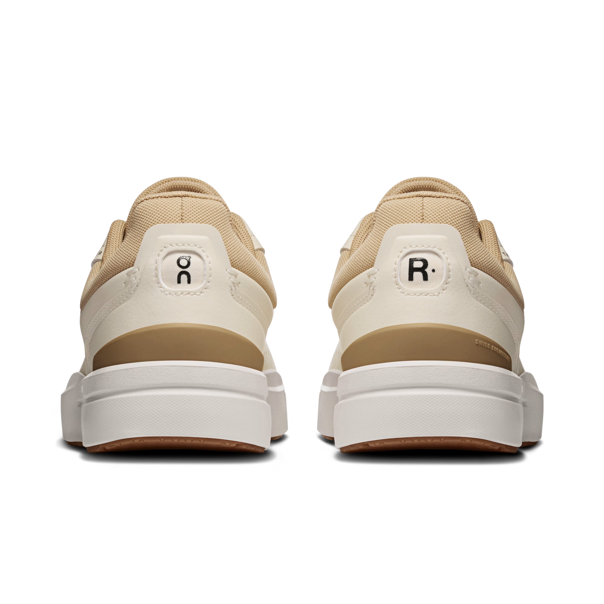 On Running THE ROGER Advantage Dew | Sand