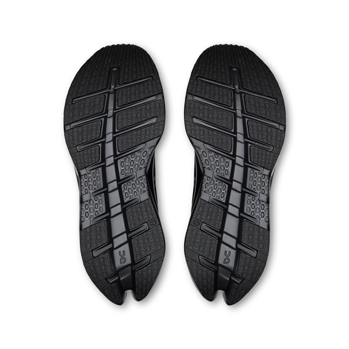On Running Cloudrunner 3 Black | Black