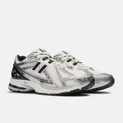 New Balance 1906R Light Silver Metallic with White and Sea Salt