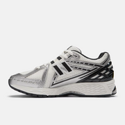 New Balance 1906R Light Silver Metallic with White and Sea Salt