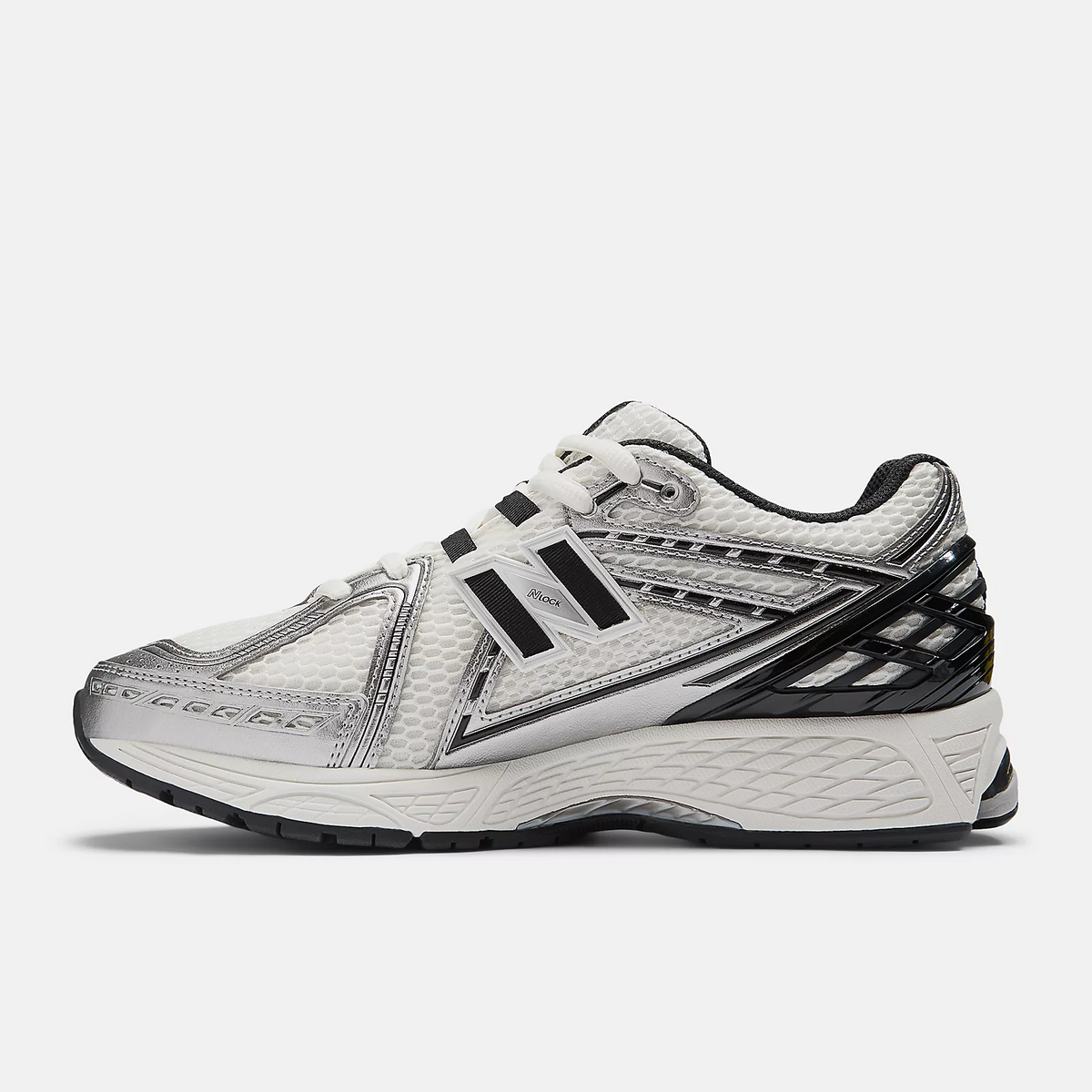 New Balance 1906R Light Silver Metallic with White and Sea Salt