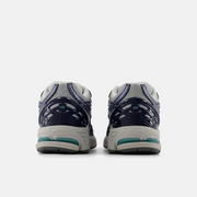 New Balance 1906 Lace Team Navy with White