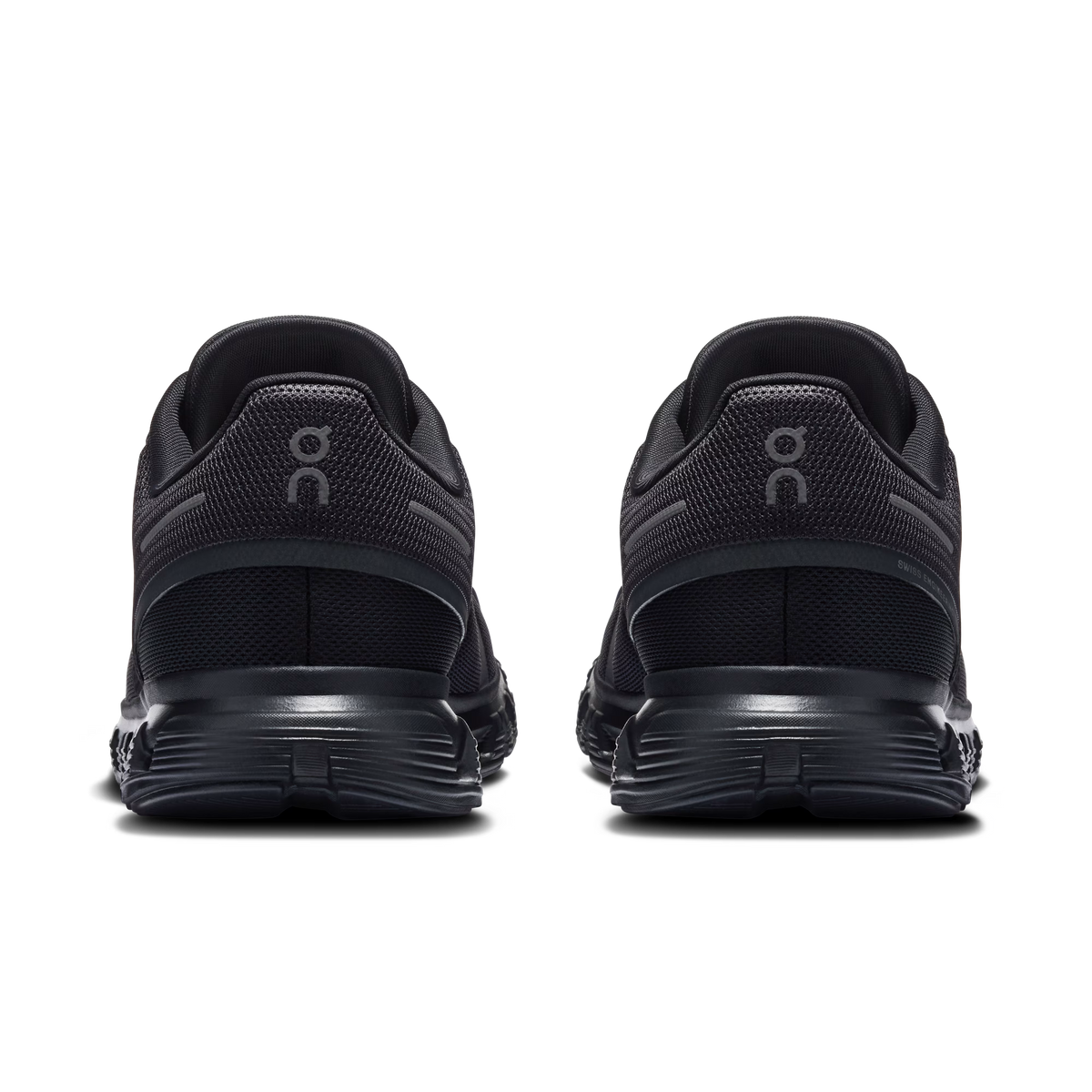 On Running Cloud 6 Black | Eclipse