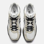 New Balance 740 TimberWolf with White